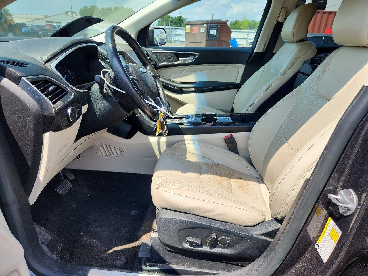 2015 Ford Edge Titanium - Image 7