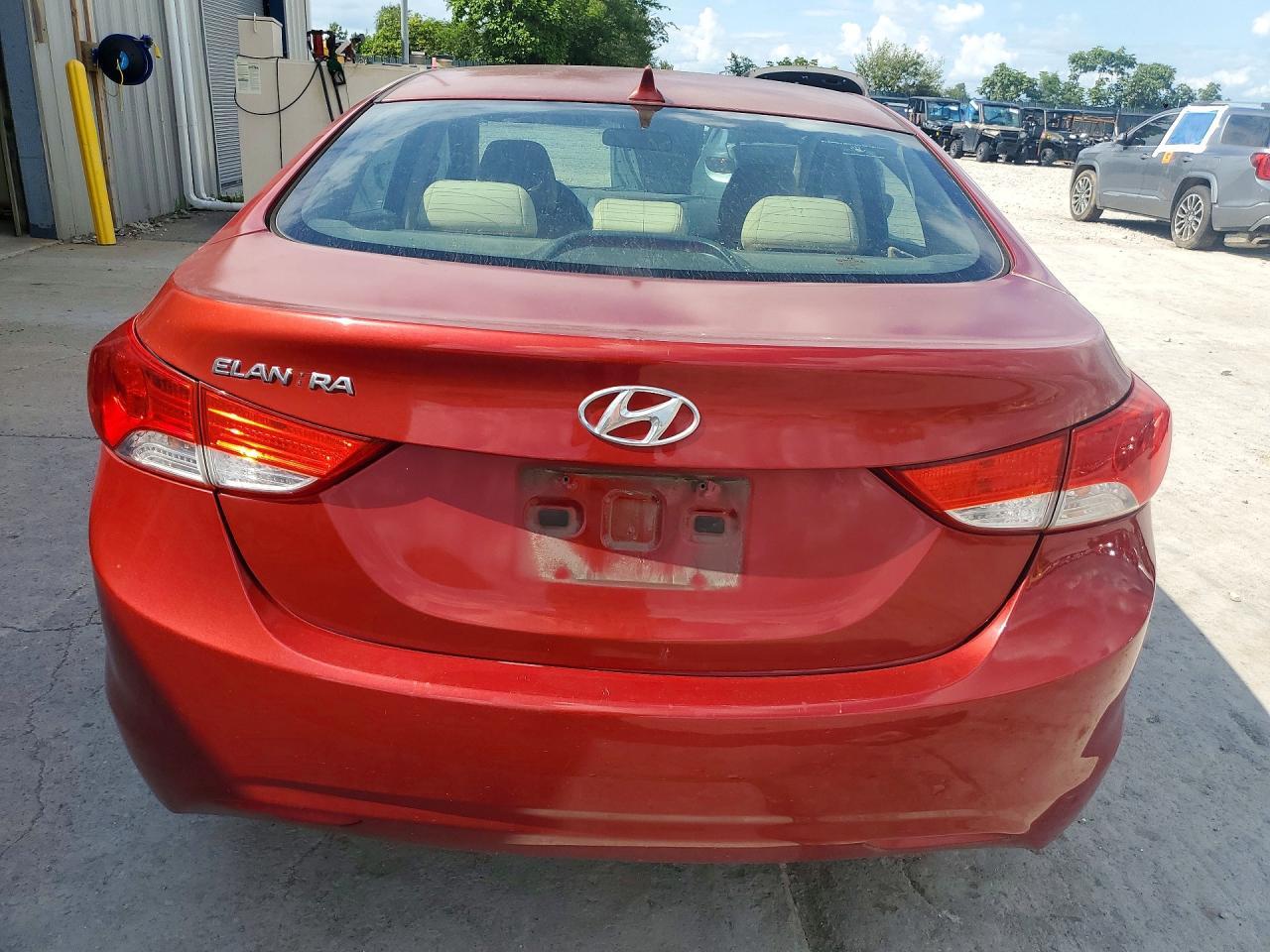 2011 Hyundai Elantra Gls - Фото 6