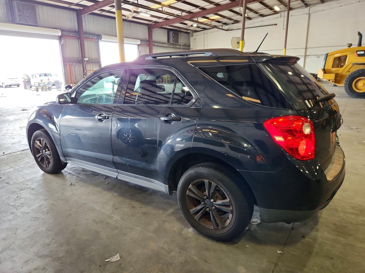 2014 Chevrolet Equinox Lt - Image 2