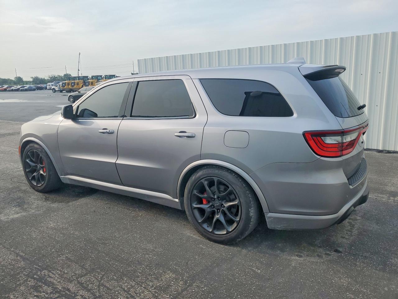 2021 Dodge Durango Srt Hellcat - Фото 2