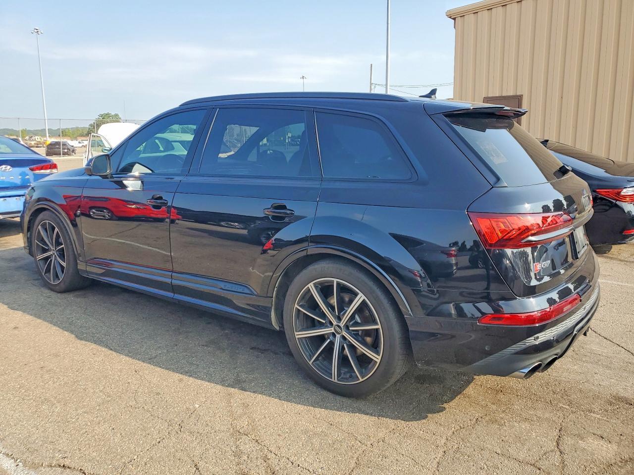 2020 Audi Sq7 Prestige - Фото 2