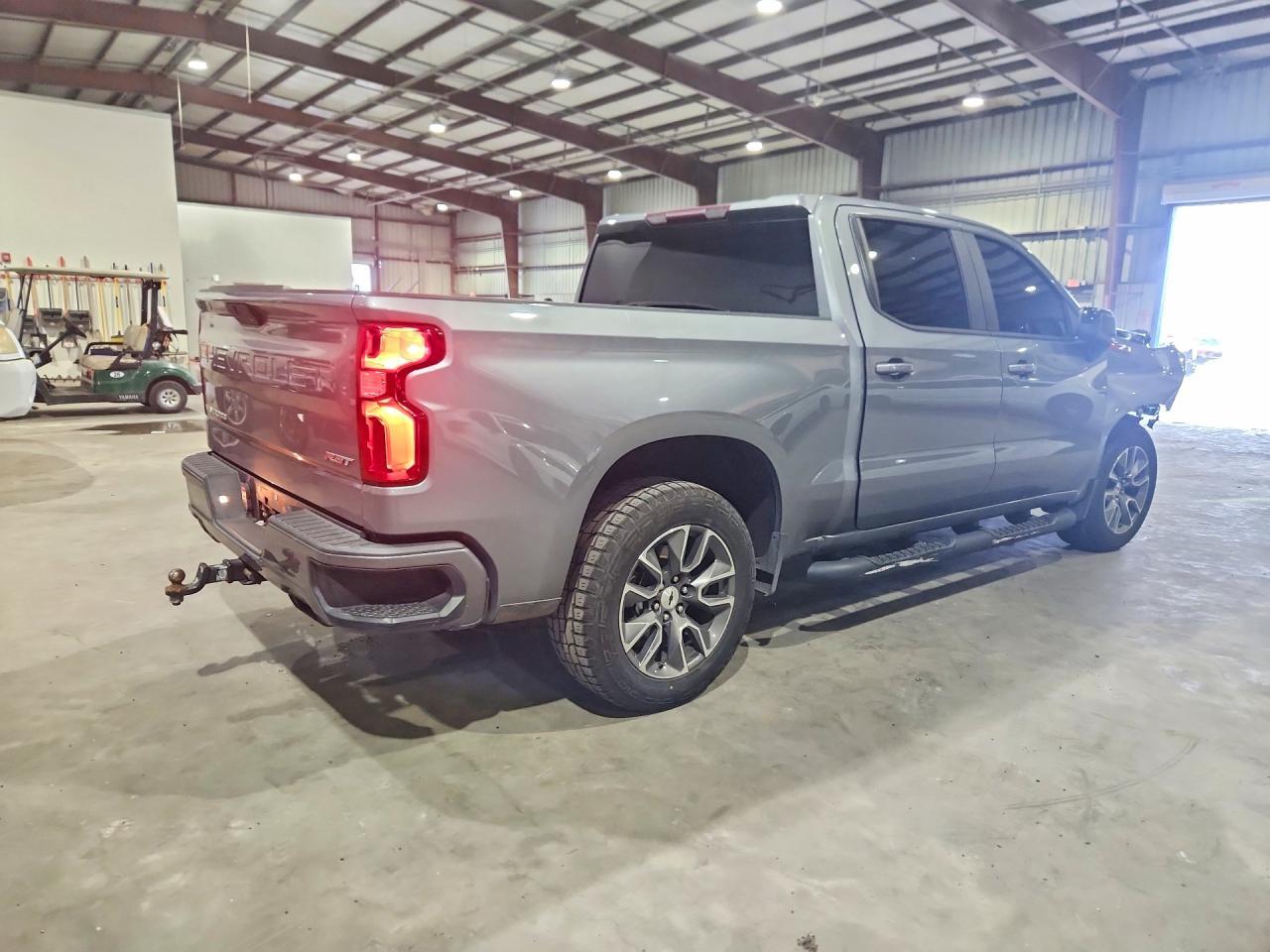 2019 Chevrolet Silverado K1500 Rst - Фото 3