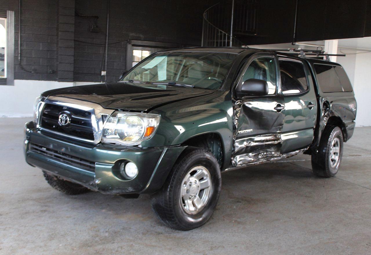 2009 Toyota Tacoma Double Cab - Фото 2
