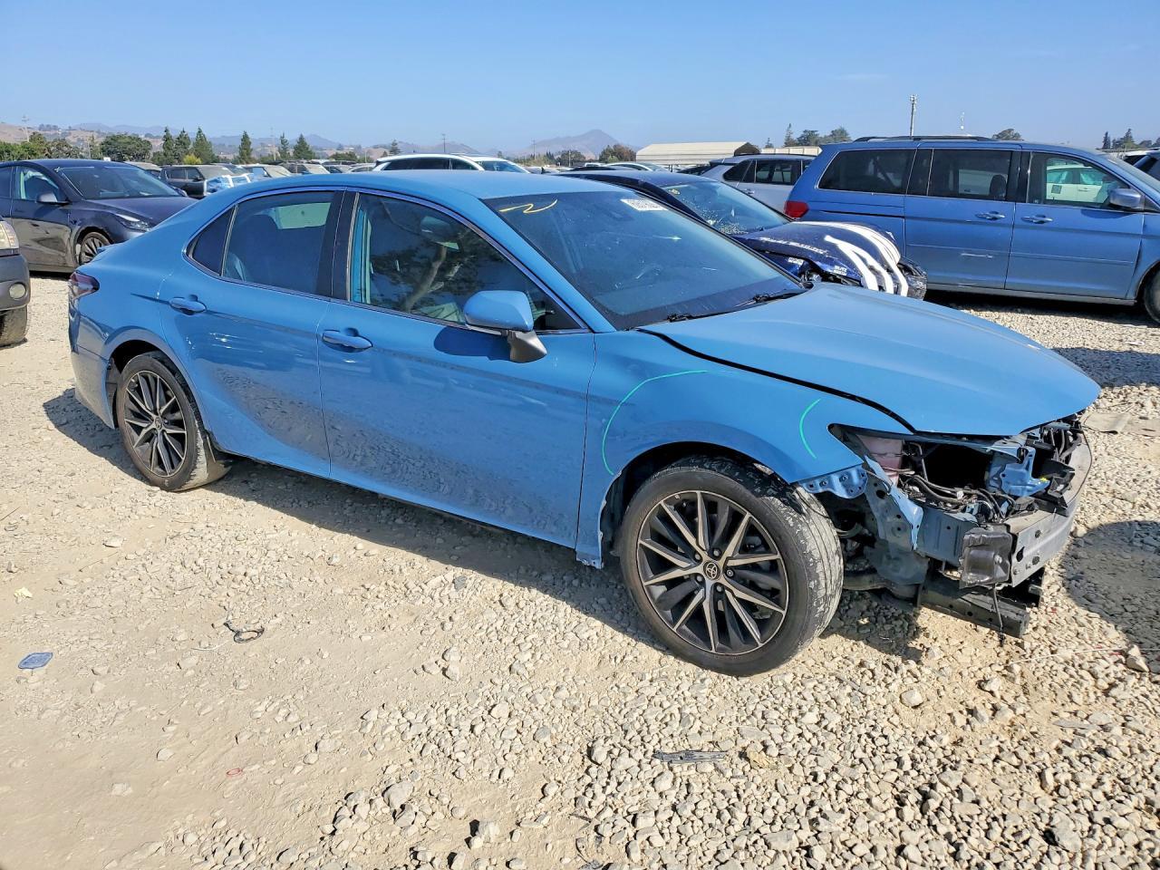 2023 Toyota Camry Se - Фото 4