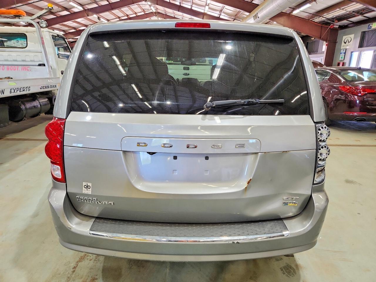 2019 Dodge Grand Caravan Gt - Image 6