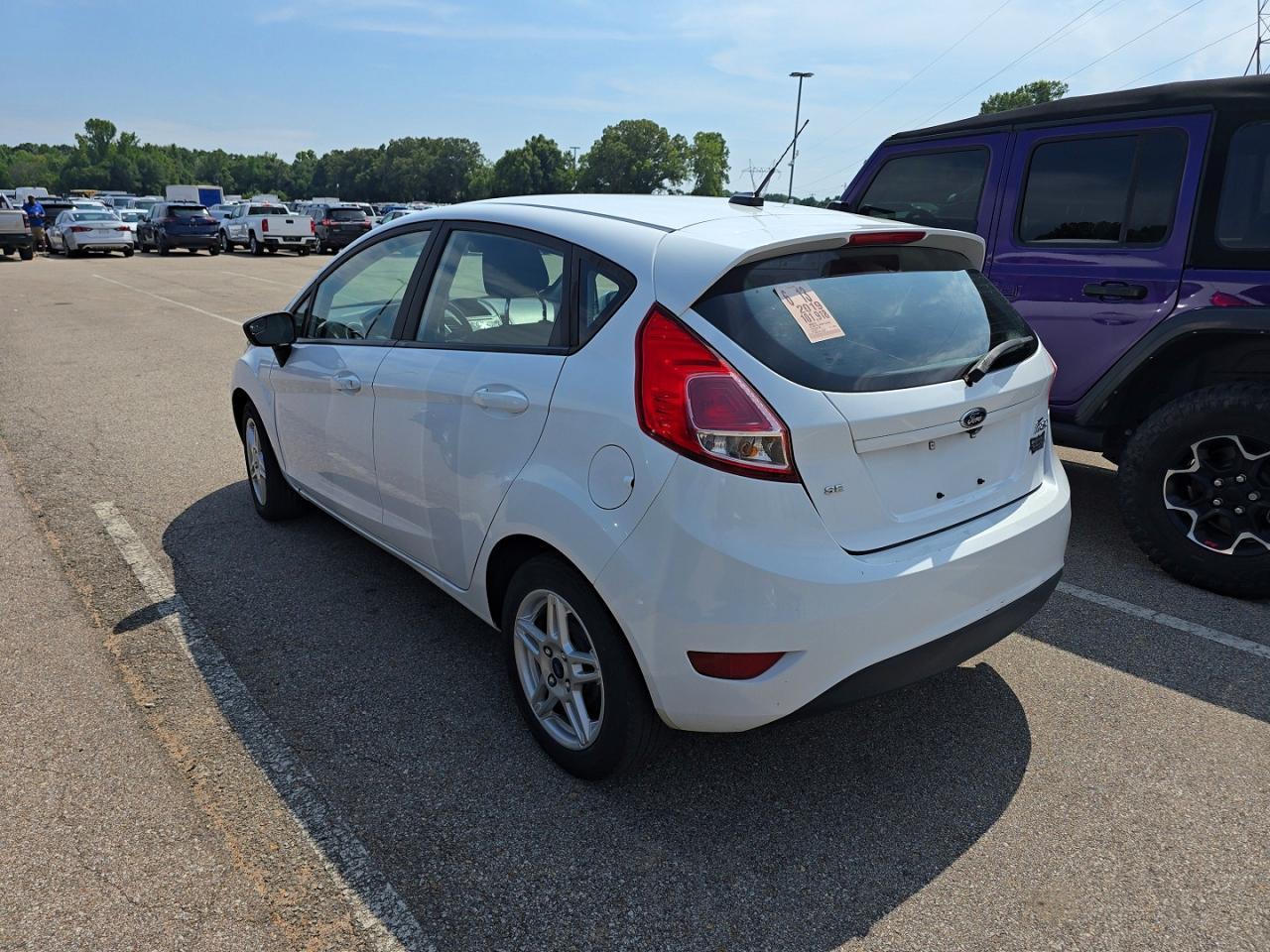 2019 Ford Fiesta Se - Фото 3