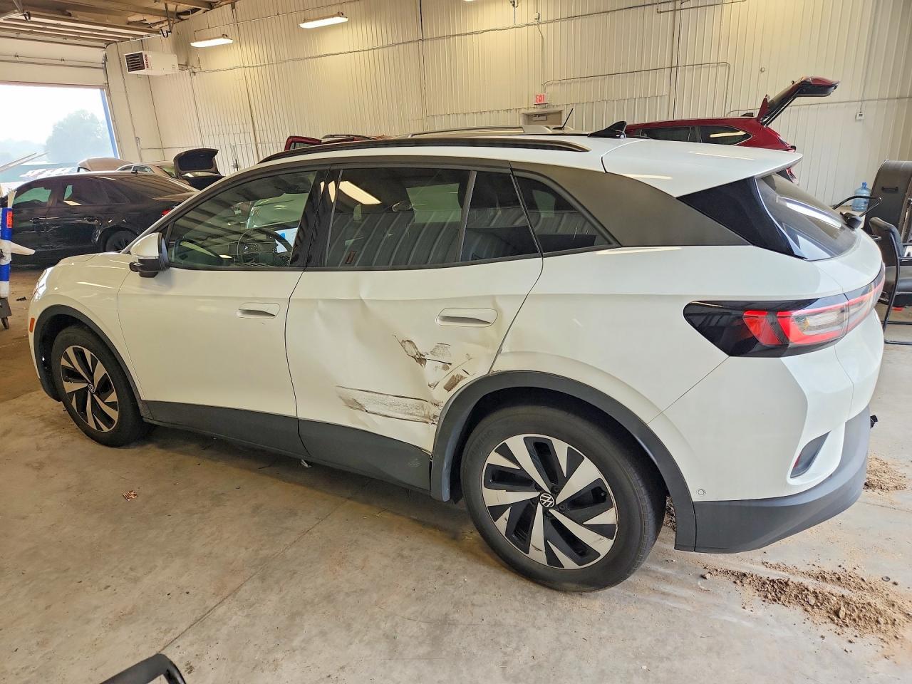 2023 Volkswagen Id.4 - Фото 2