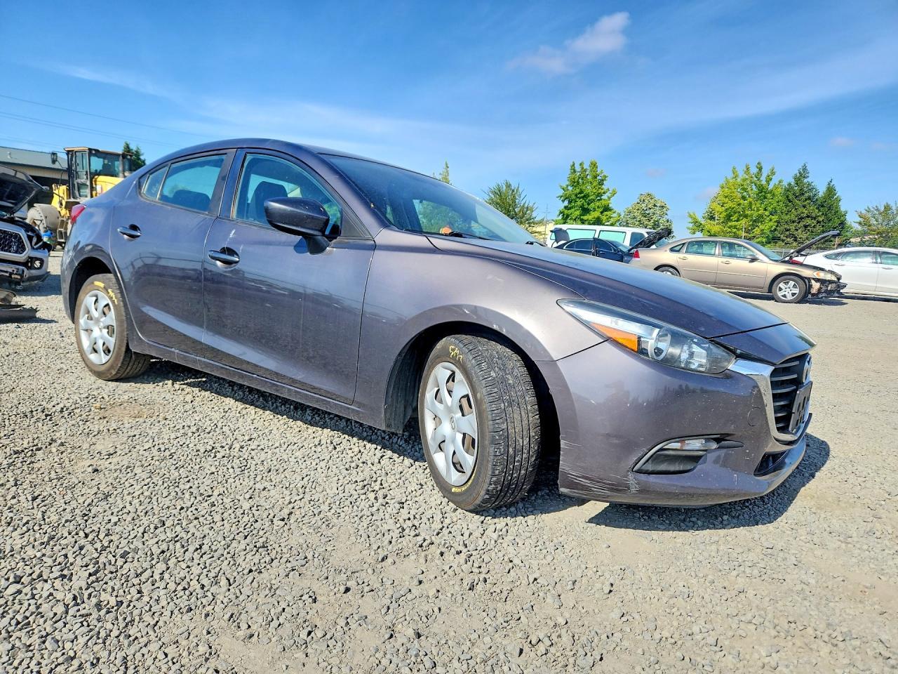 2017 Mazda 3 Sport - Фото 4