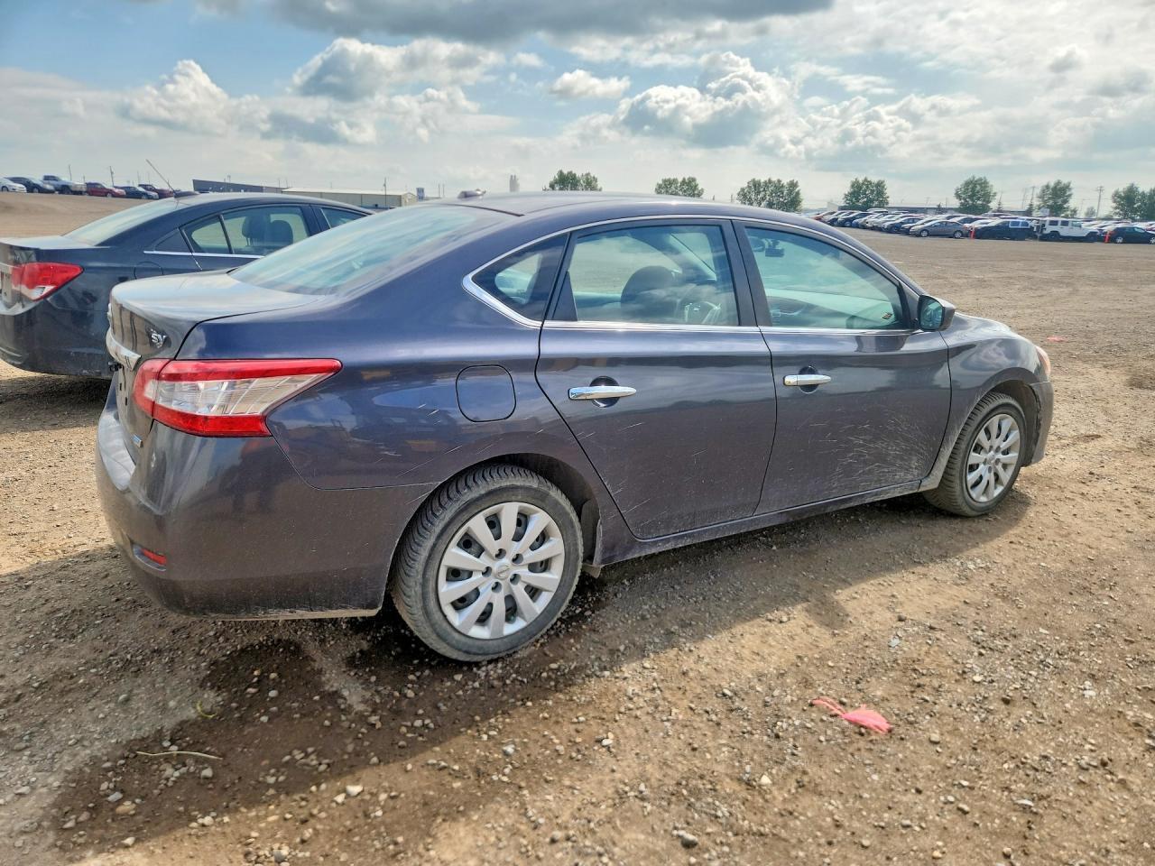 2013 Nissan Sentra - Фото 3