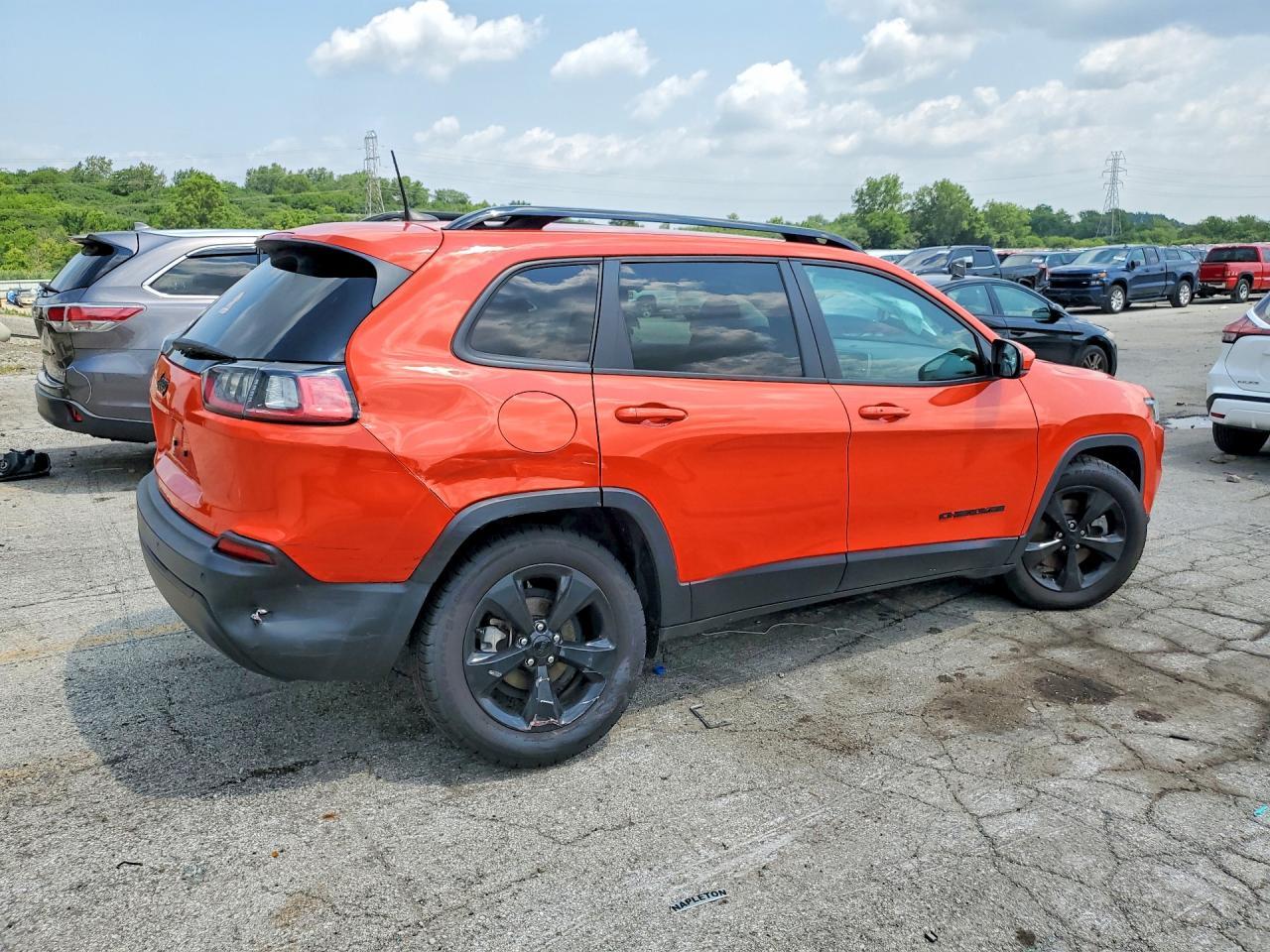 2021 Jeep Cherokee Latitude Plus - Фото 3