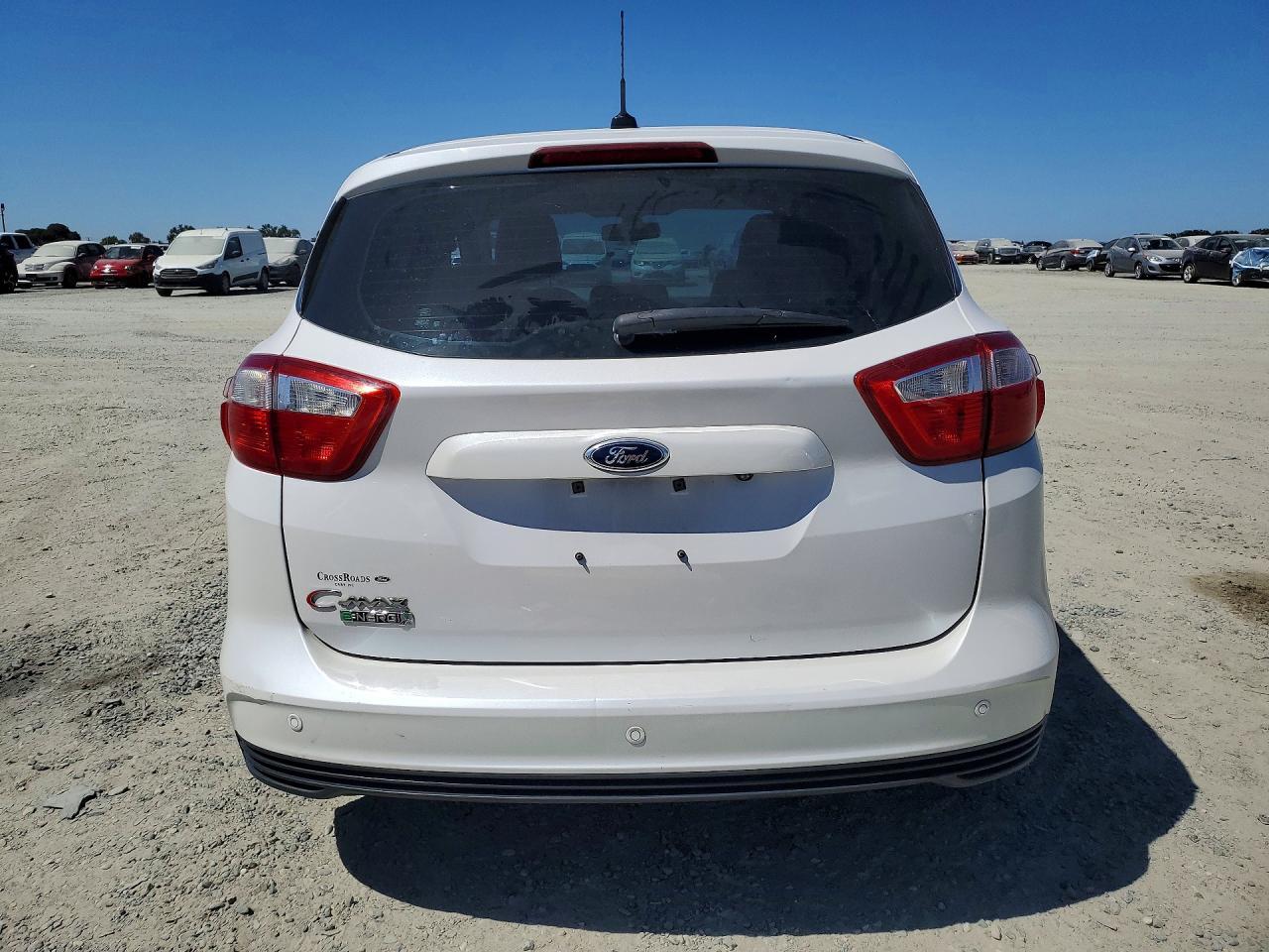 2015 Ford C-Max Premium Sel - Image 6