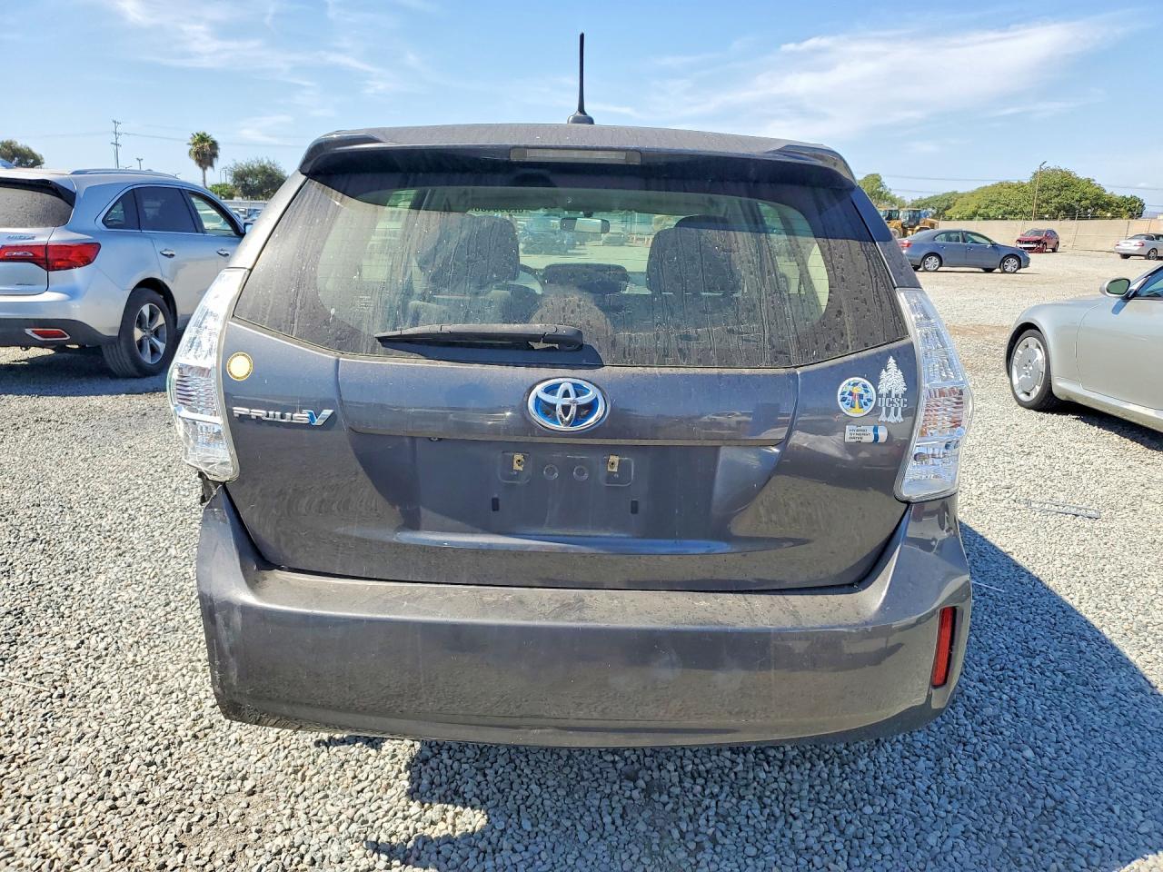 2013 Toyota Prius V Three - Фото 6