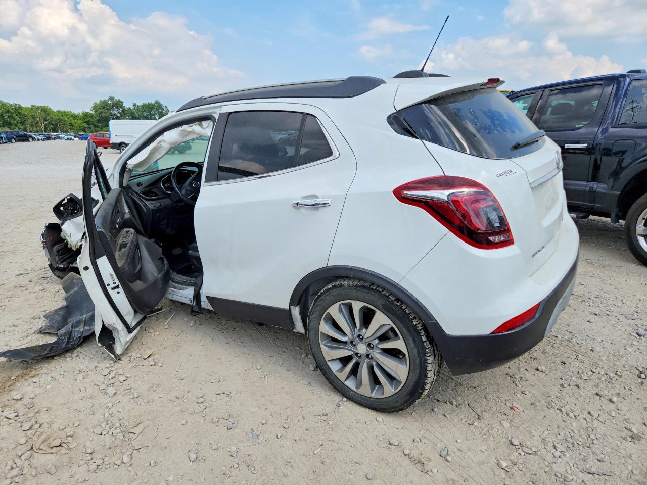 2018 Buick Encore - Фото 2