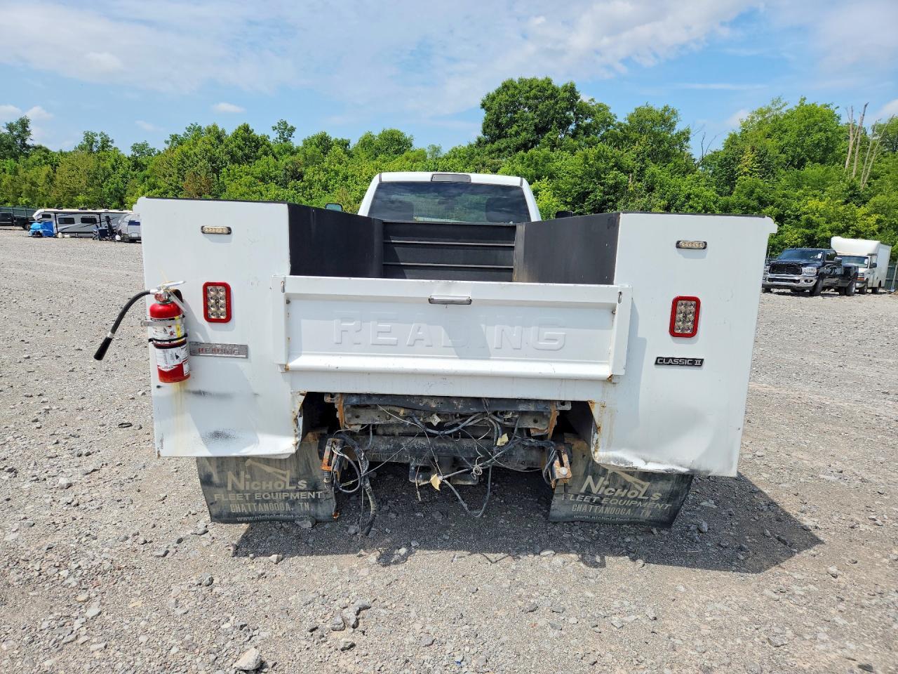 2022 Ram 3500 - Image 6