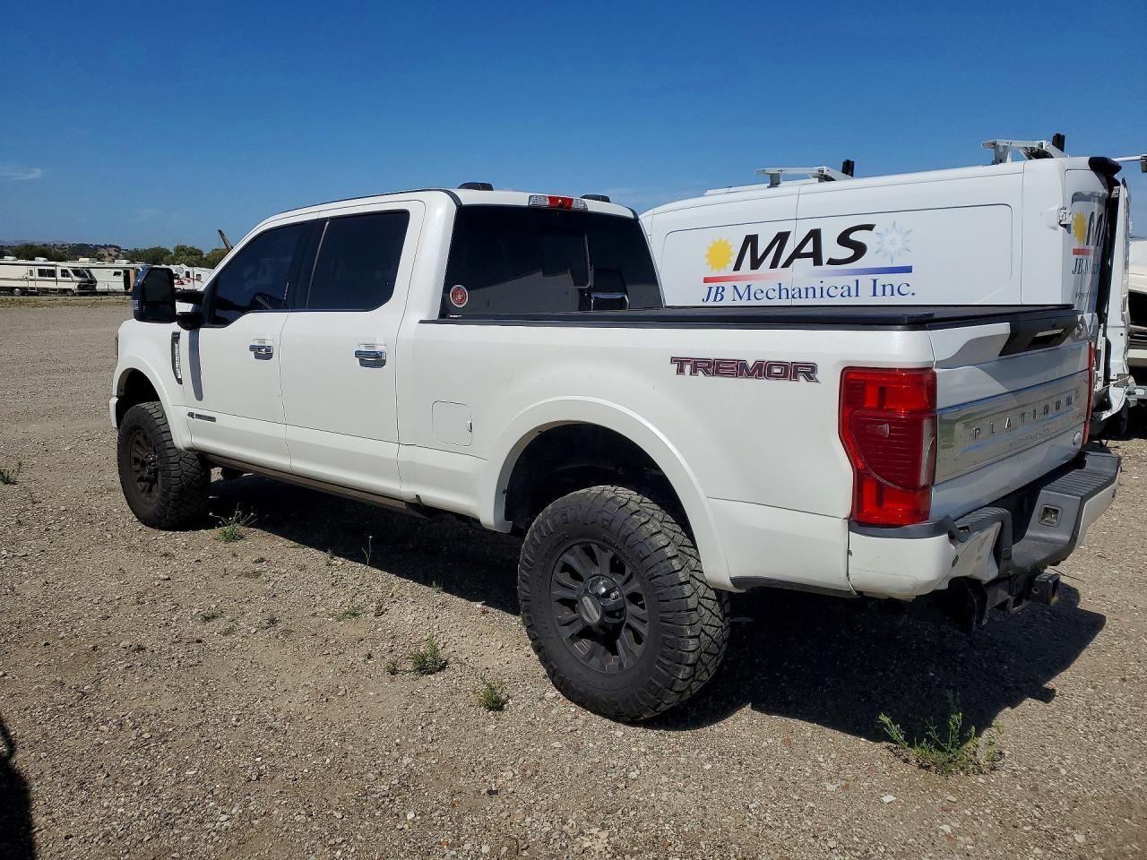 2020 Ford F250 Super Duty - Image 2