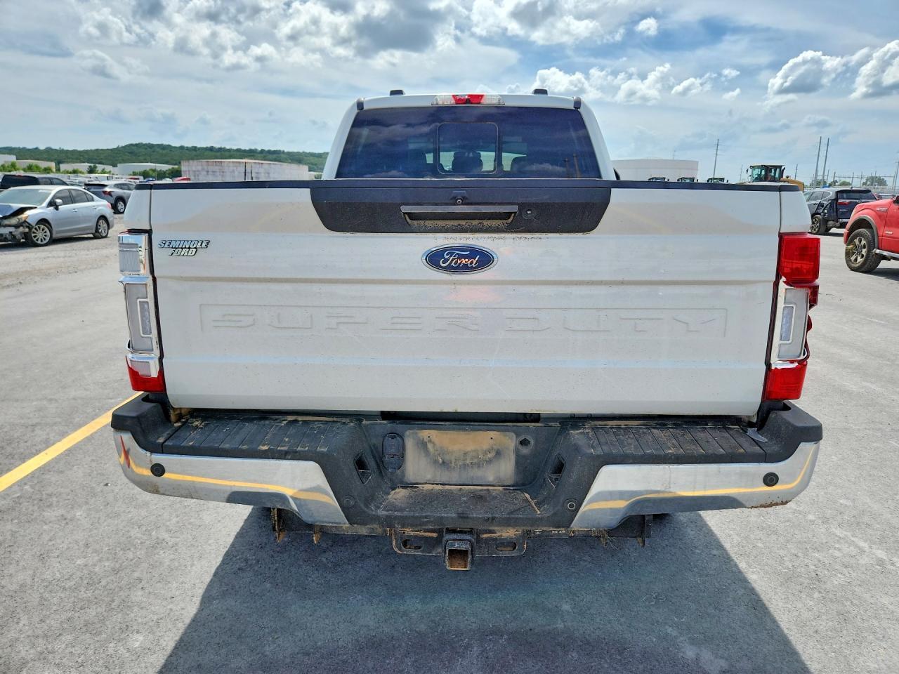 2022 Ford F250 Super Duty - Фото 6