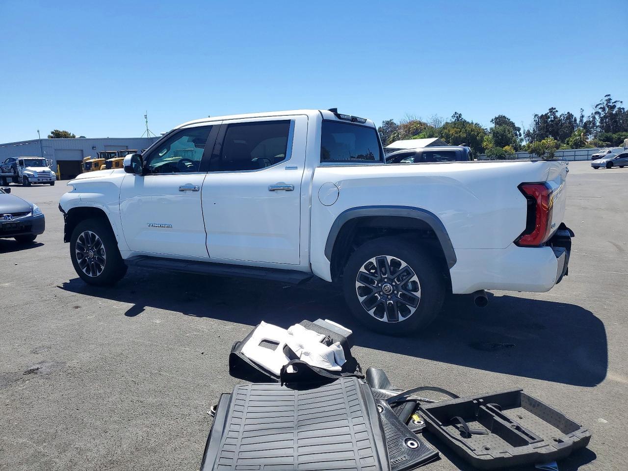 2024 Toyota Tundra Crewmax Limited - Image 2