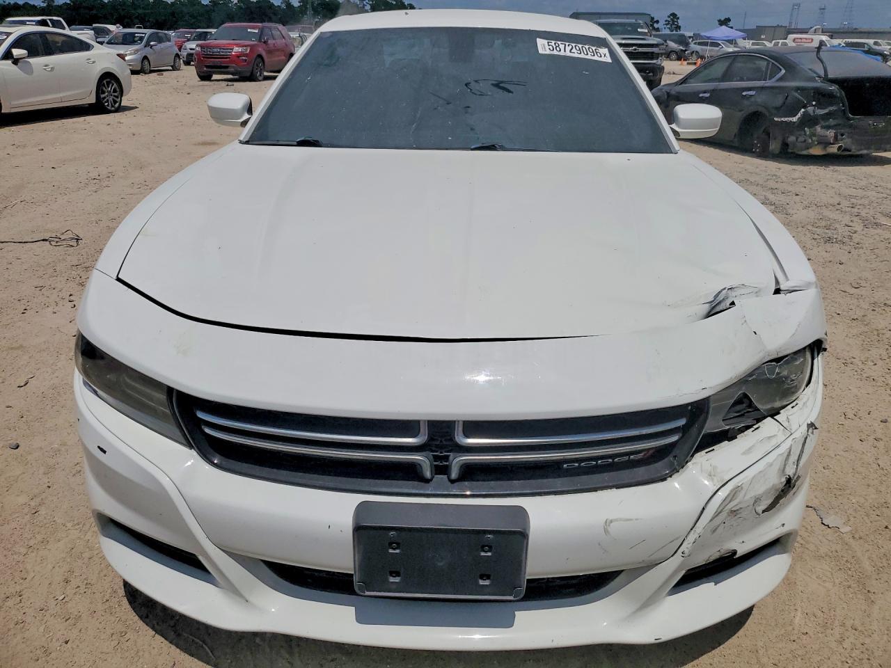 2017 Dodge Charger Se - Image 5