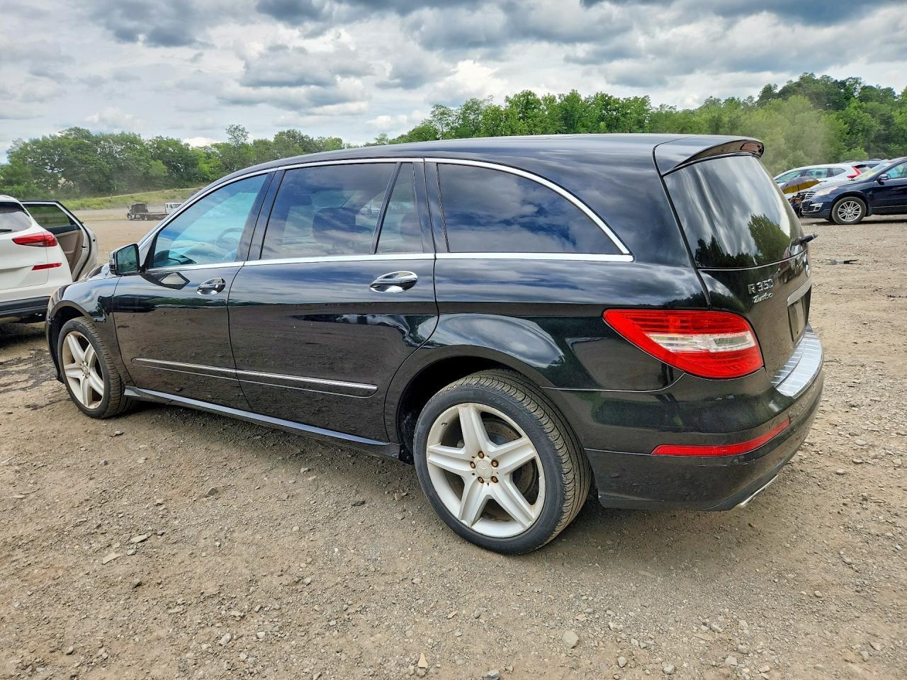 2011 Mercedes-Benz R 350 4Matic - Фото 2
