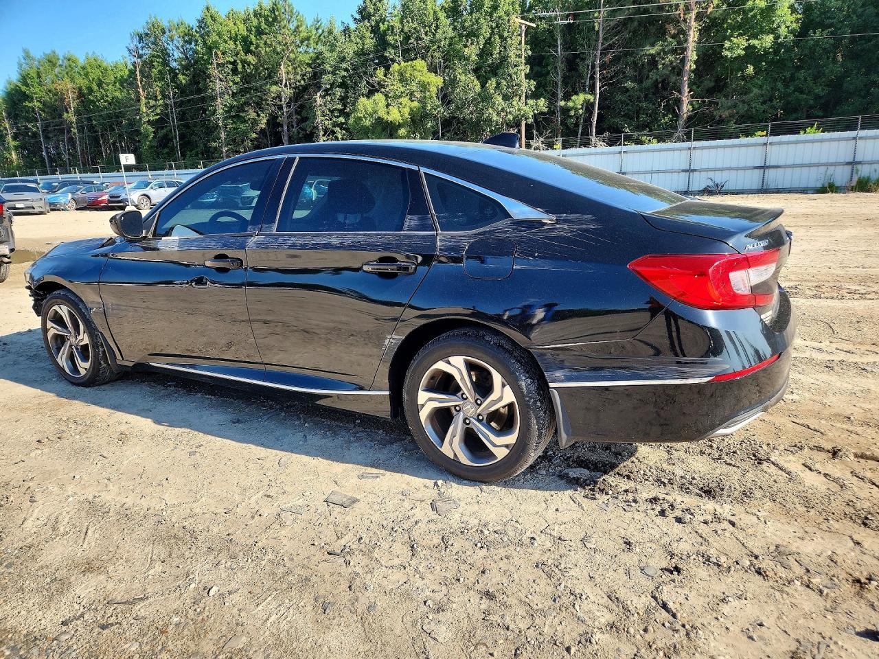 2018 Honda Accord Ex - Image 2
