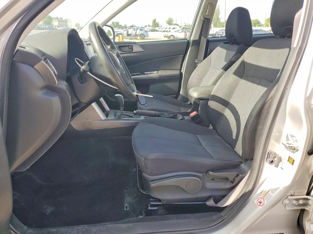 2011 Subaru Forester 2.5X - Фото 7