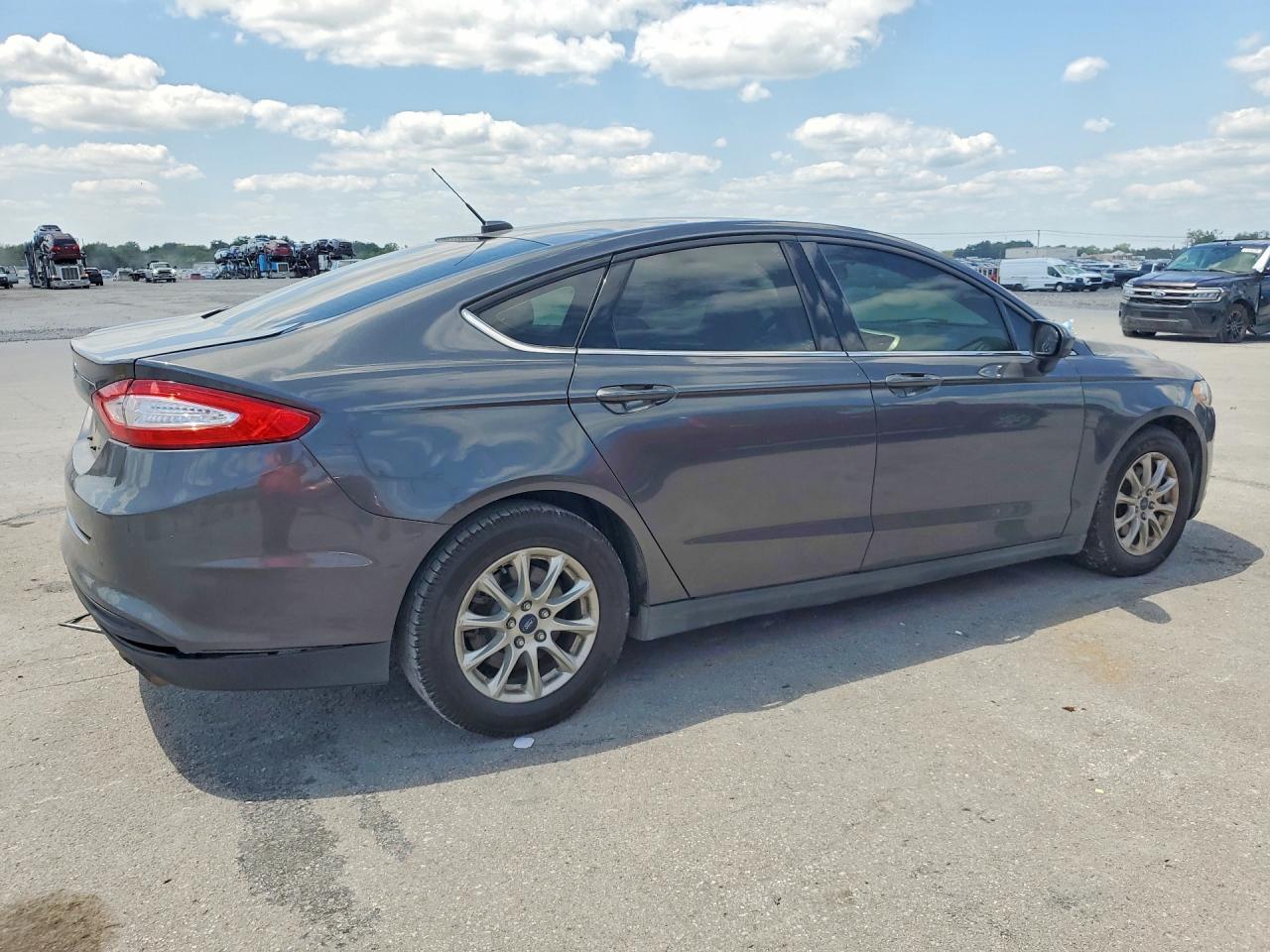 2015 Ford Fusion S - Image 3