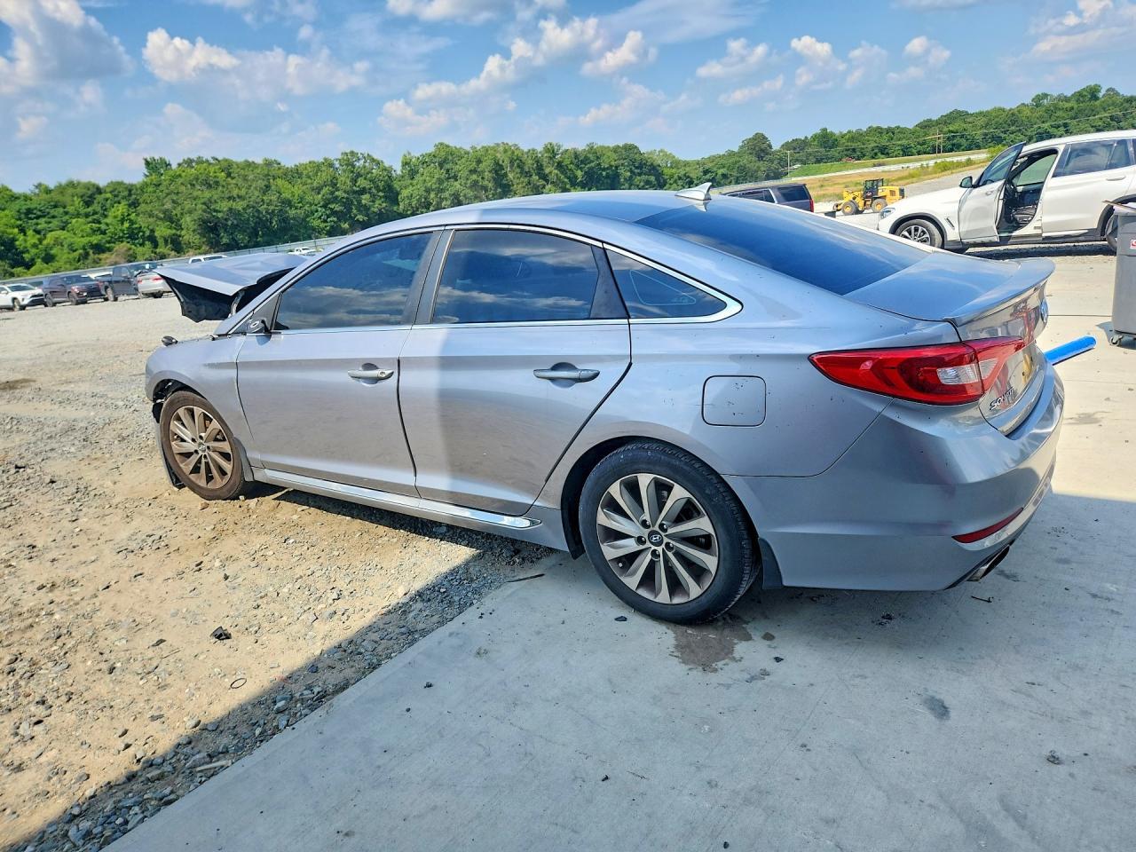 2016 Hyundai Sonata Sport - Фото 2