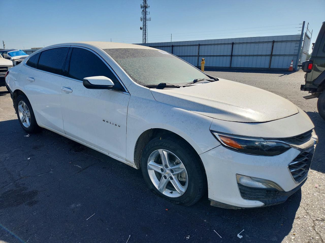 2021 Chevrolet Malibu Ls - Фото 4