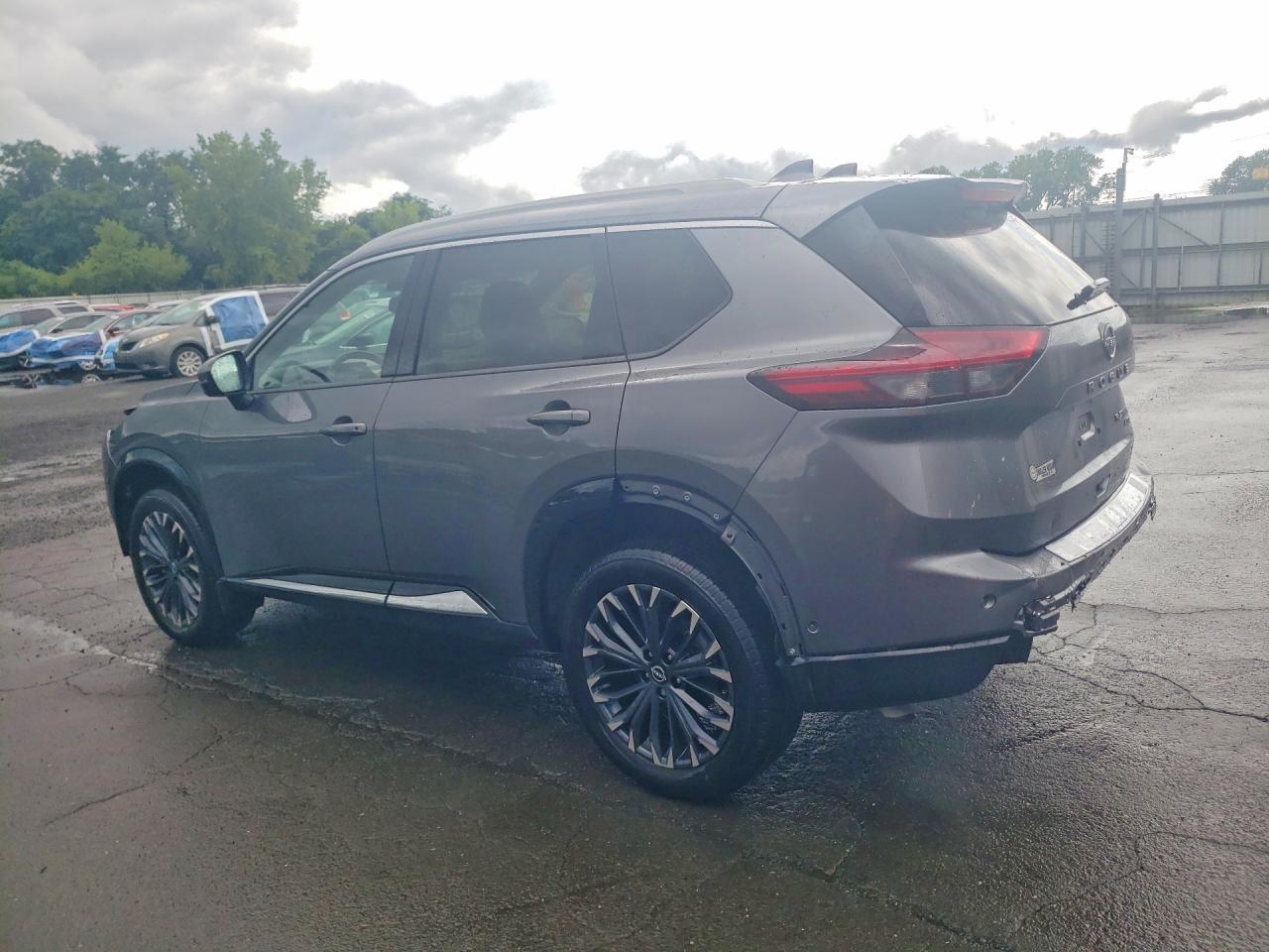 2026 Nissan Rogue Platinum - Фото 2