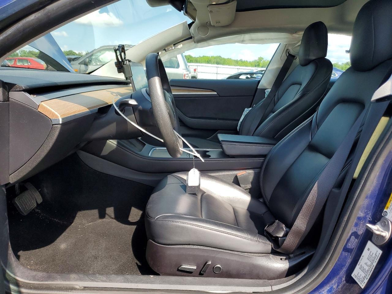 2021 Tesla Model 3 - Image 7
