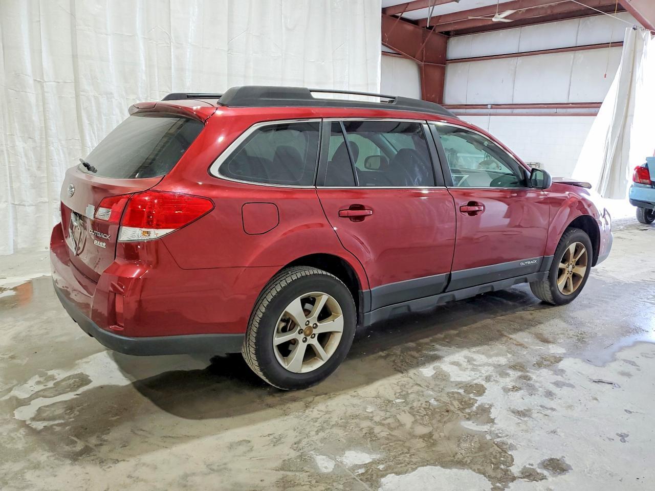 2014 Subaru Outback 2.5I - Фото 3