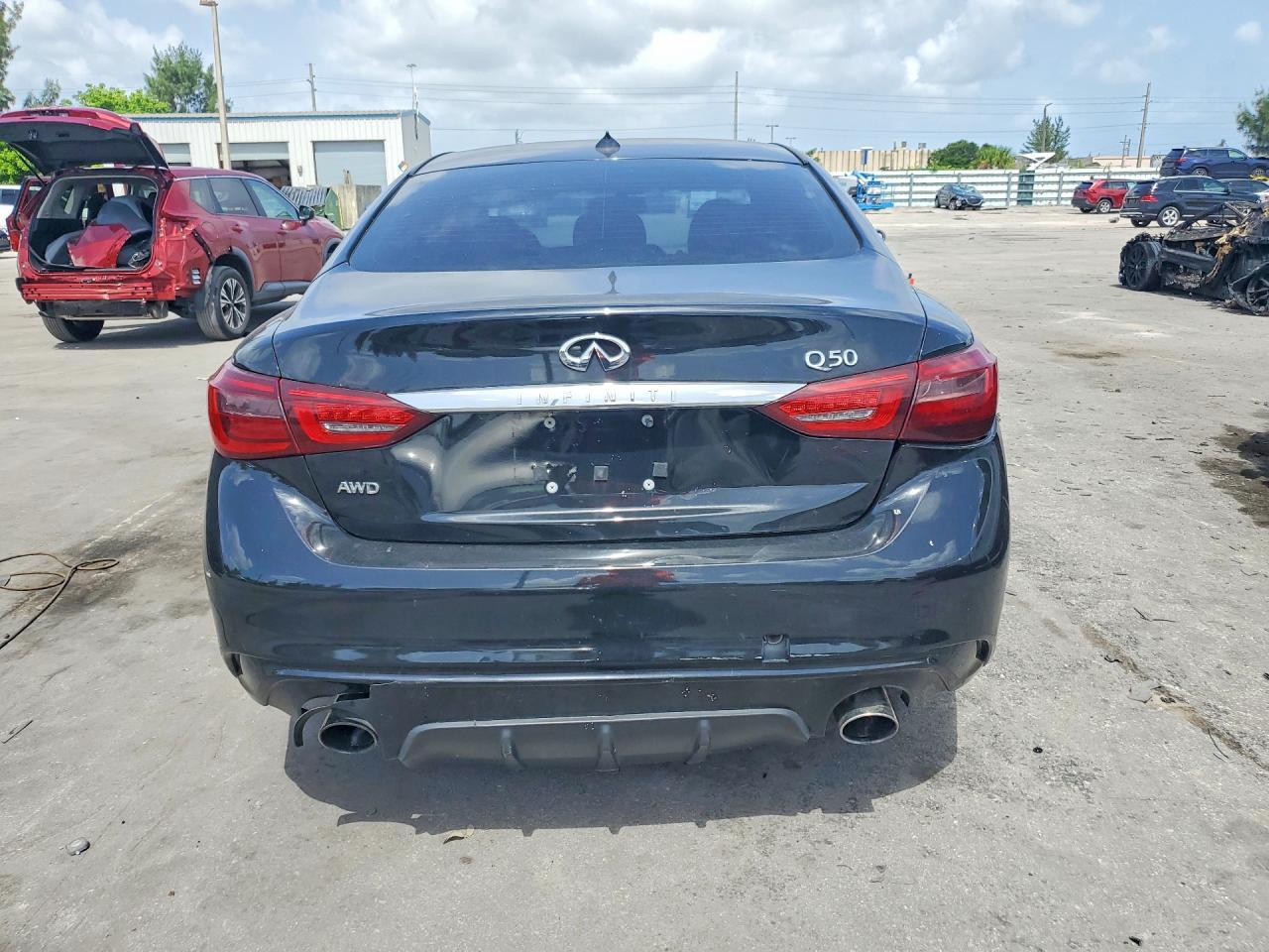 2016 Infiniti Q50 3.0T Premium - Фото 6