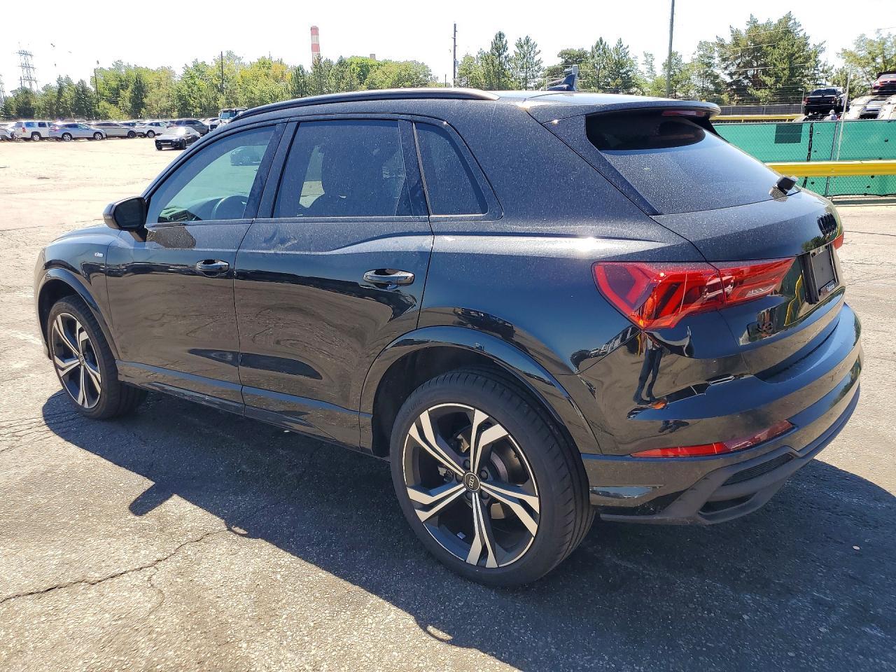2023 Audi Q3 Premium Plus S Line 45 - Фото 2