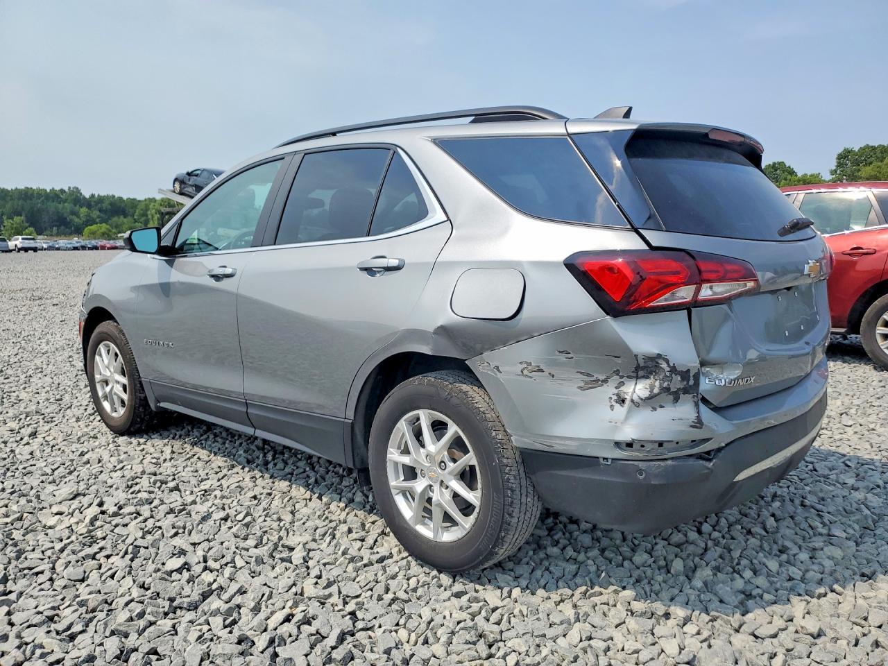 2023 Chevrolet Equinox Lt - Image 2