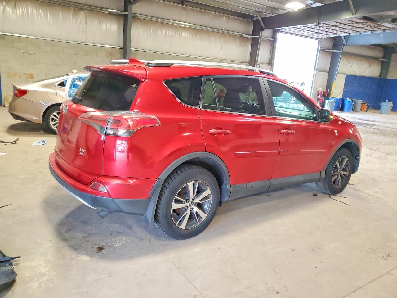 2016 Toyota Rav4 Xle - Фото 3
