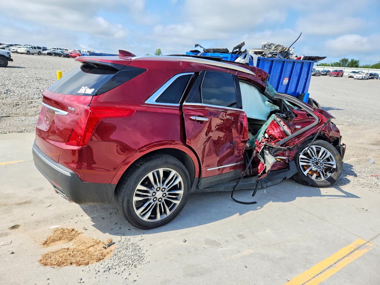 2018 Cadillac Xt5 Premium Luxury - Image 3