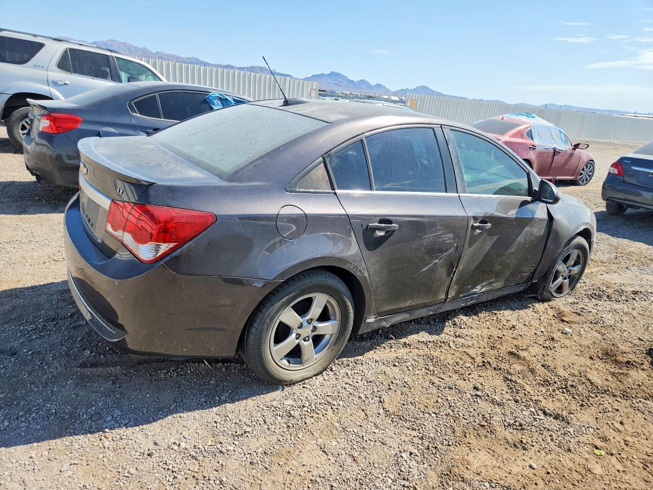 2016 Chevrolet Cruze Limited Lt - Image 3