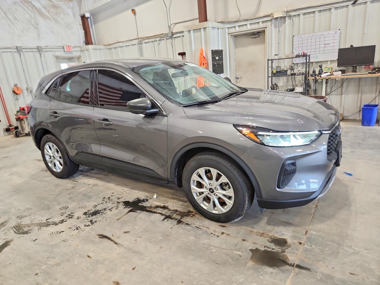 2024 Ford Escape Active - Image 4