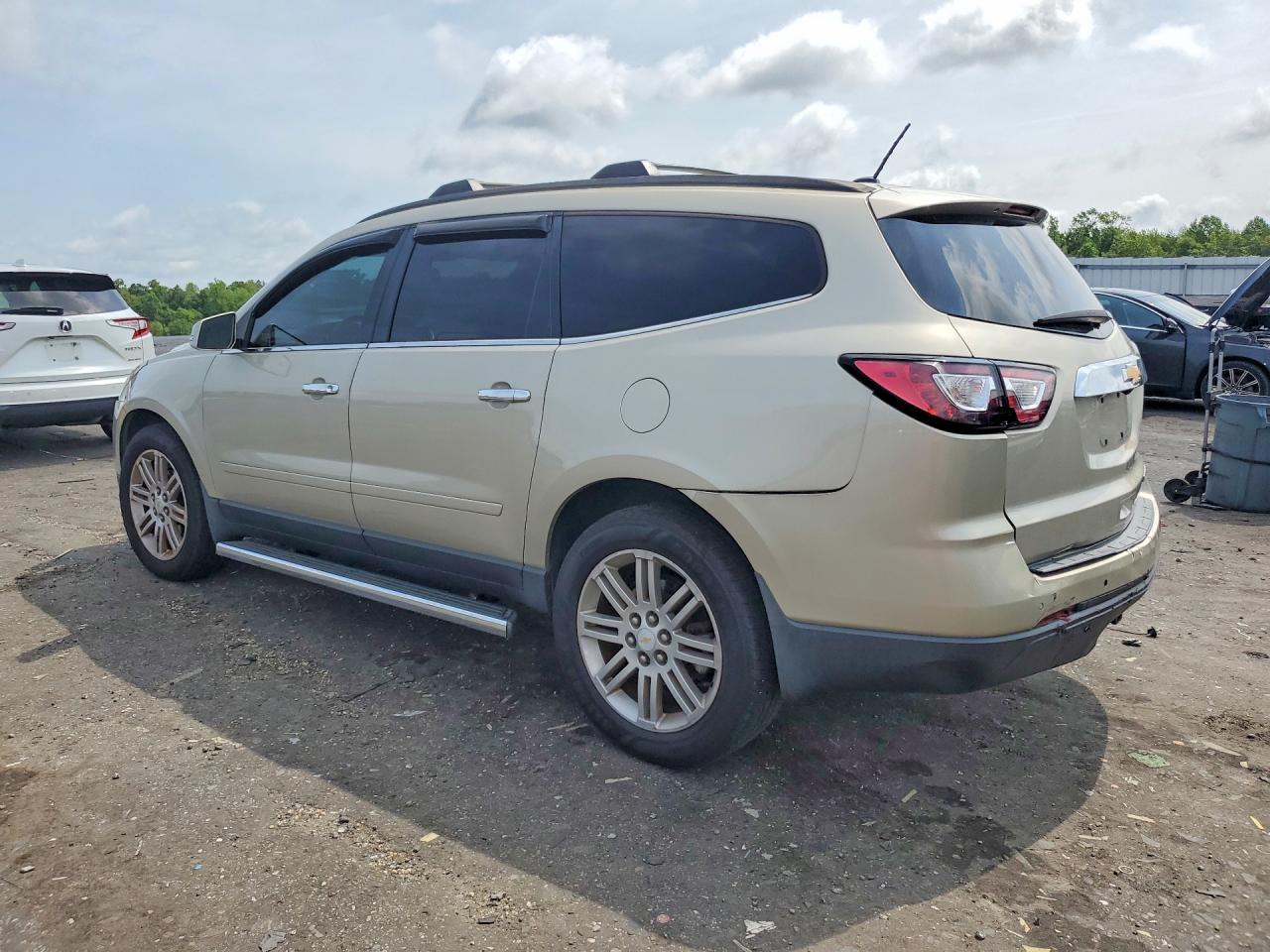 2013 Chevrolet Traverse Lt - Фото 2