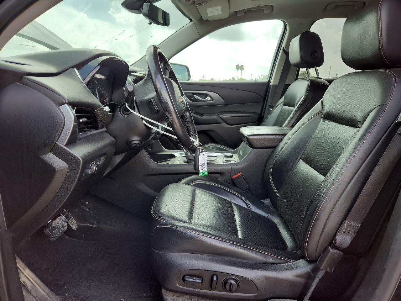 2020 Chevrolet Traverse Premier - Фото 7
