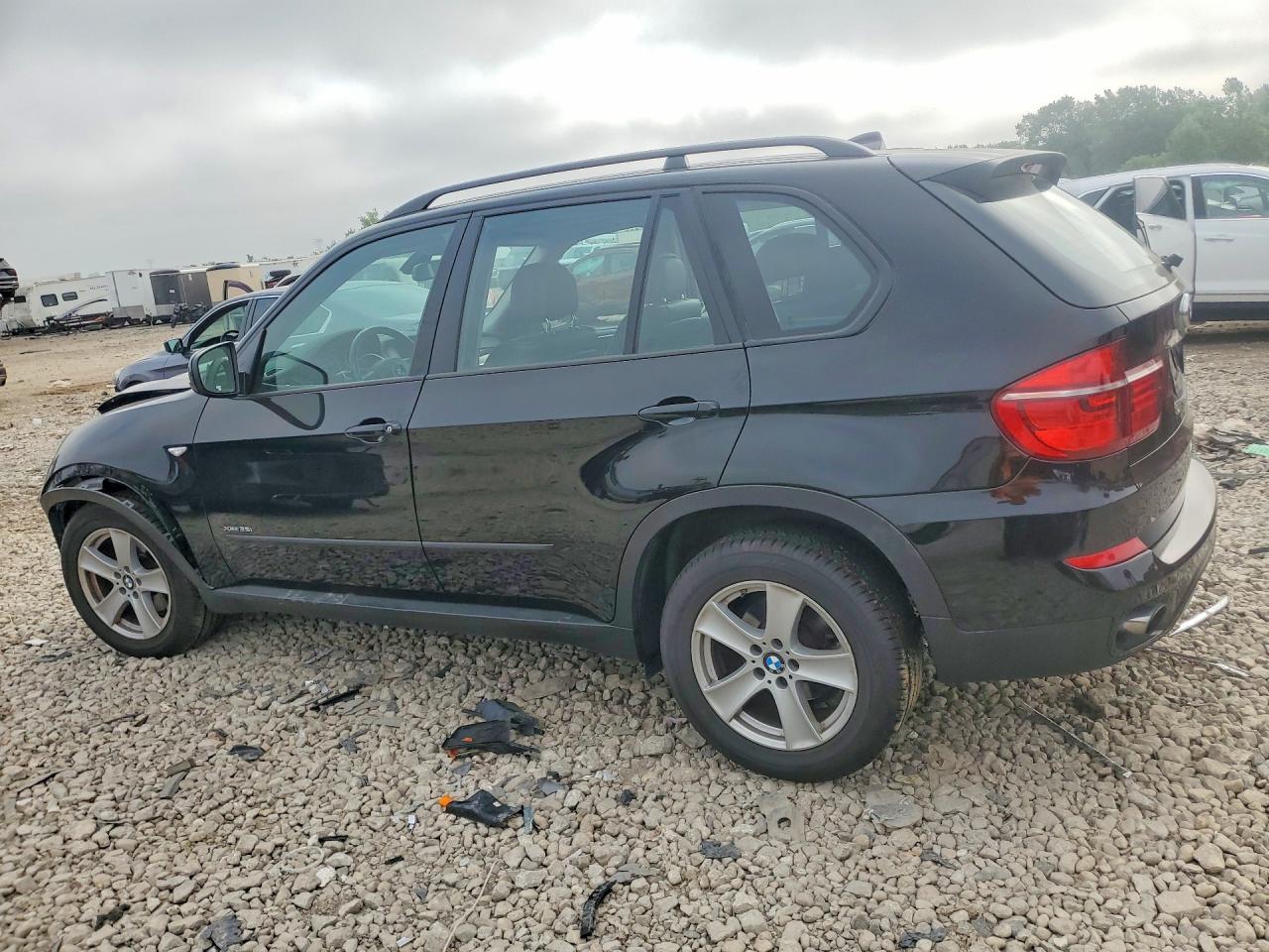 2013 BMW X5 xDrive35I - Фото 2
