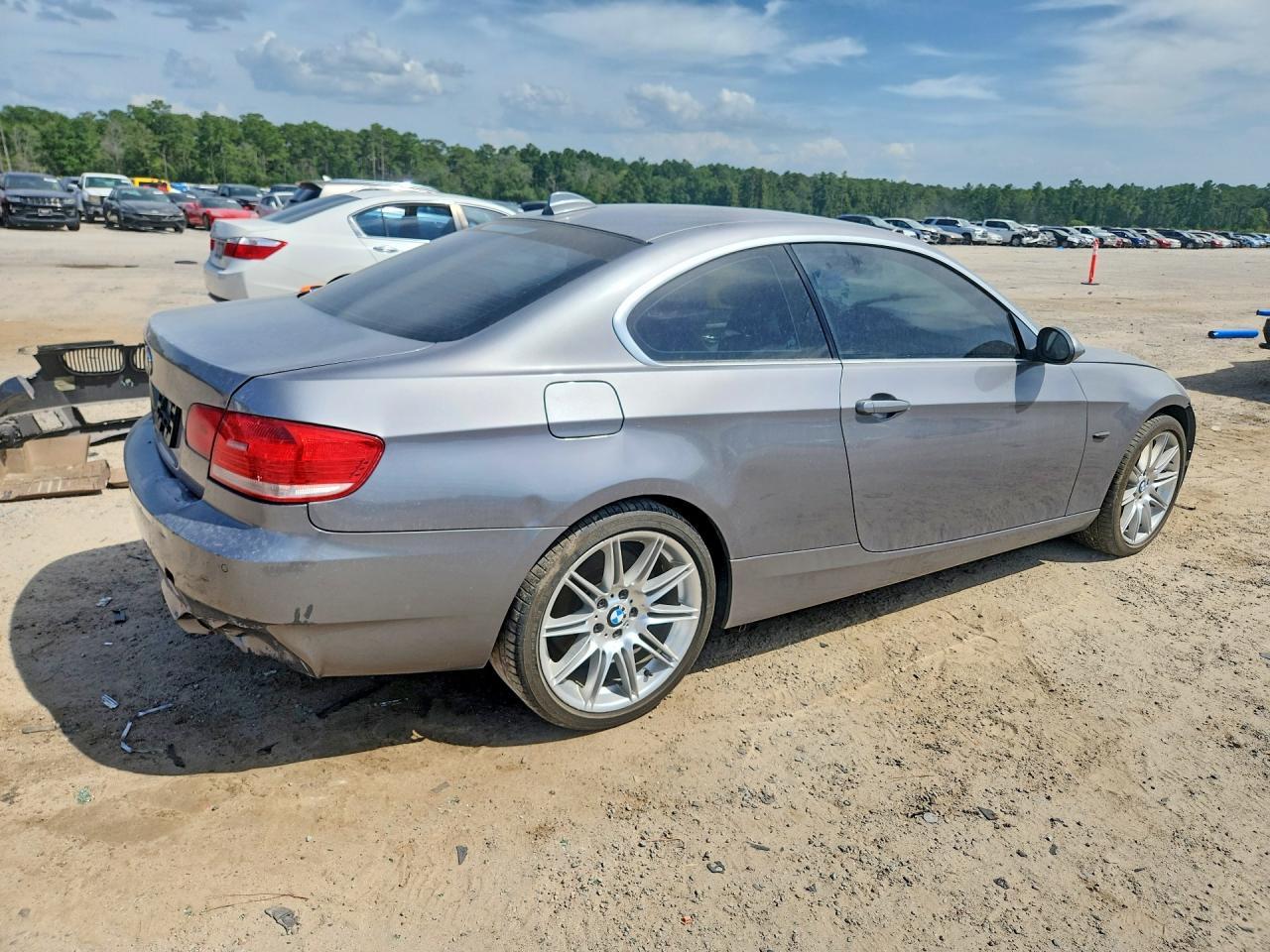 2008 BMW 335 Xi - Фото 3