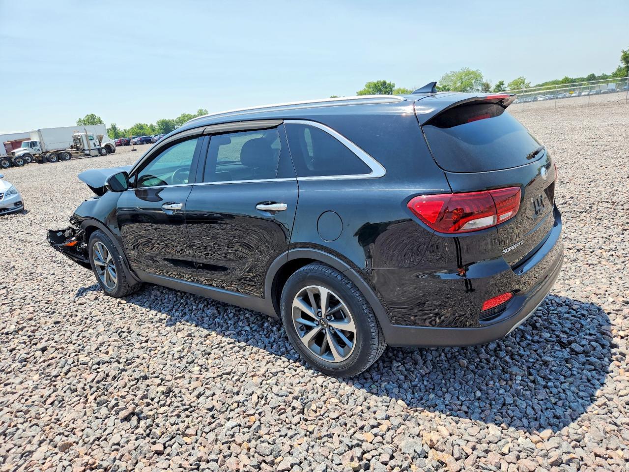 2019 Kia Sorento Ex V6 - Image 2