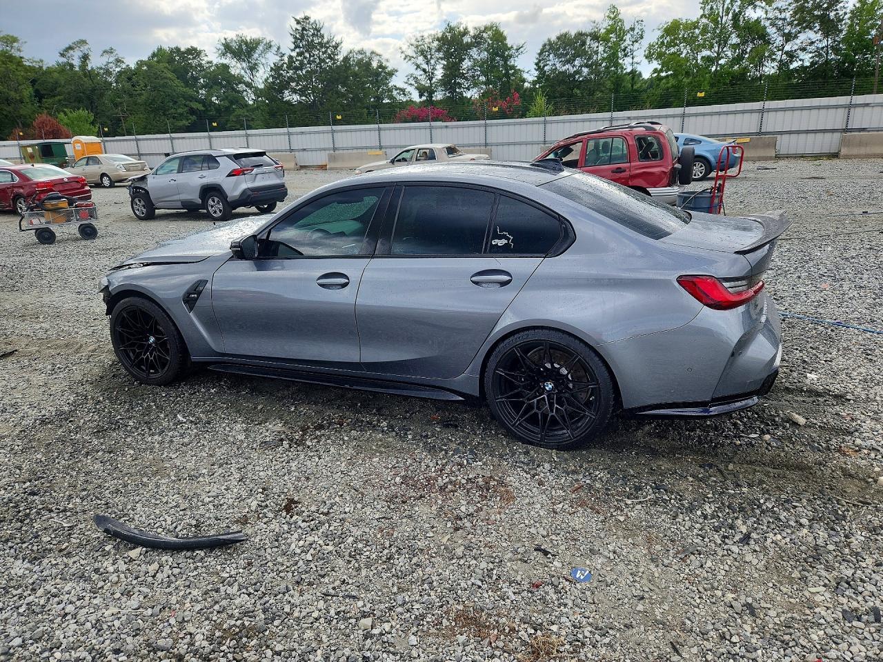 2022 BMW M3 - Фото 2