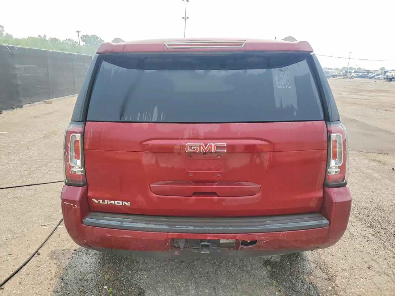 2017 GMC Yukon Sle - Фото 6