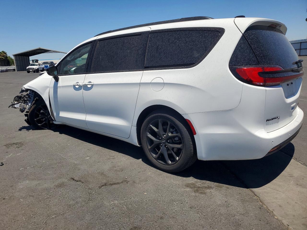 2025 Chrysler Pacifica Limited - Фото 2