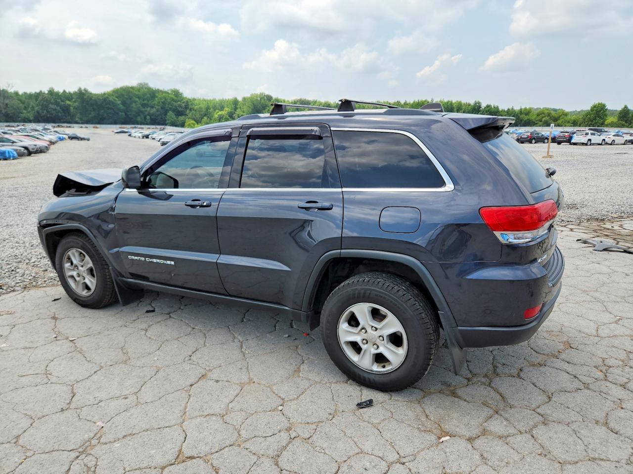 2016 Jeep Grand Cherokee Laredo - Фото 2
