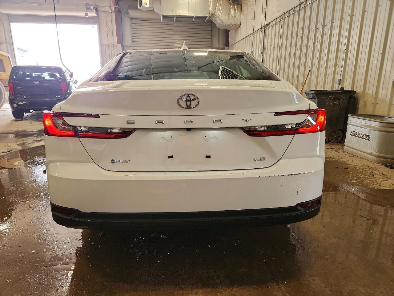 2026 Toyota Camry Le - Image 6