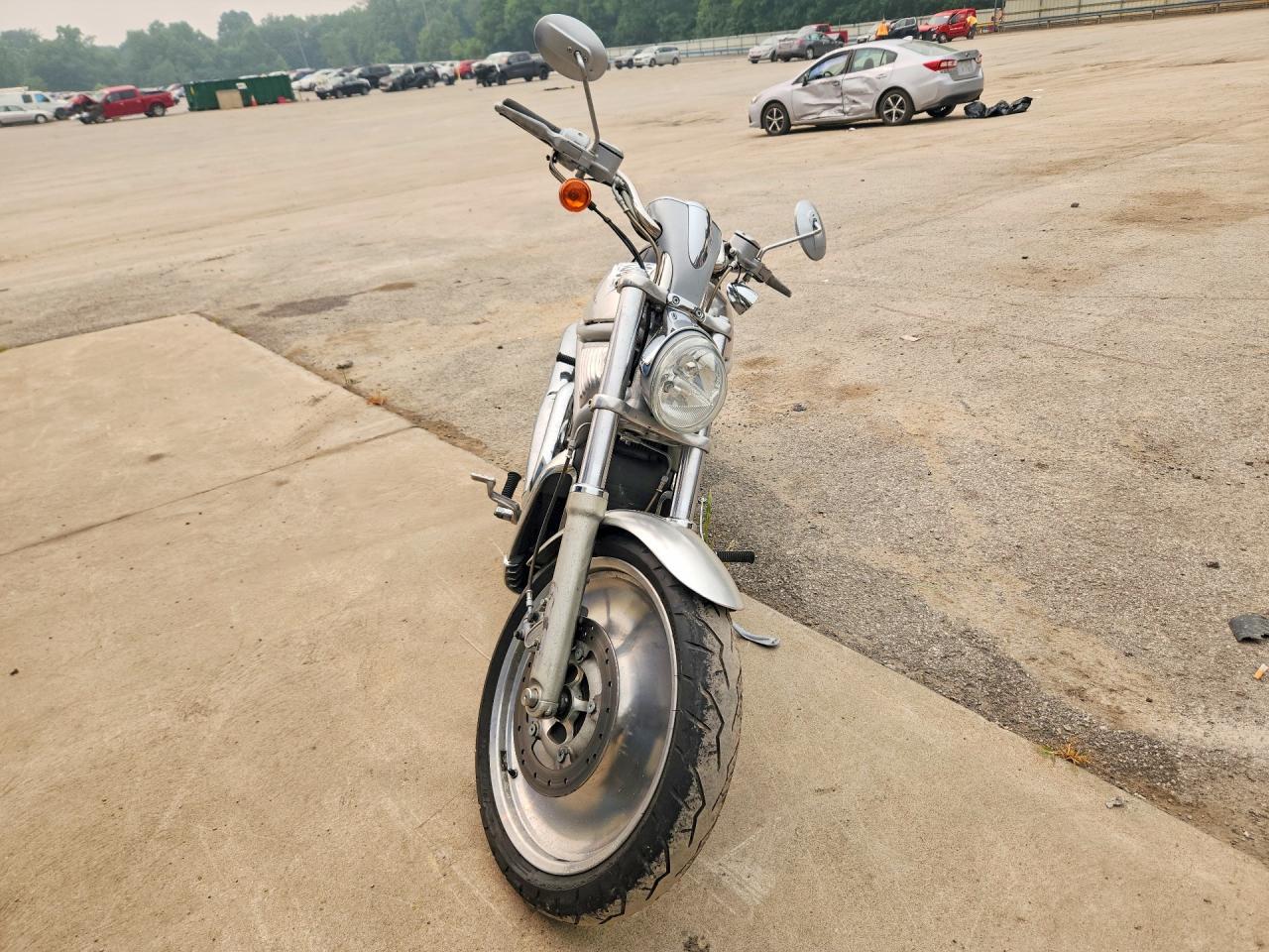 2002 Harley-Davidson Vrsca - Фото 2