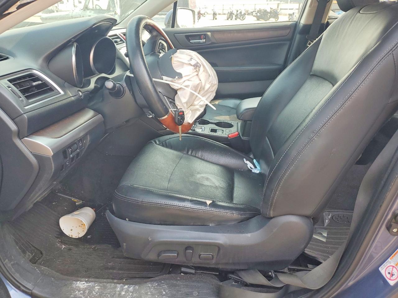 2015 Subaru Outback - Image 7